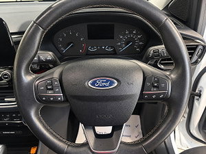 Ford Puma thumbnail