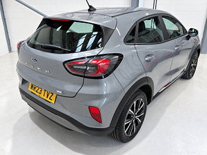 Ford Puma thumbnail