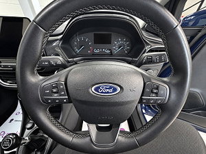 Ford Puma thumbnail