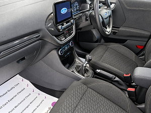 Ford Puma thumbnail