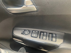 Kia Picanto thumbnail