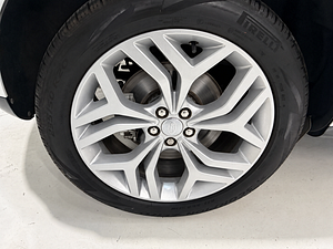 Land Rover Range Rover Evoque thumbnail