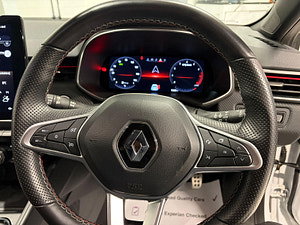 Renault Clio thumbnail