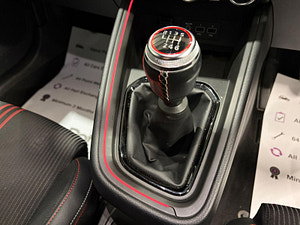 Renault Clio thumbnail