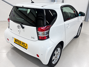 Toyota IQ thumbnail