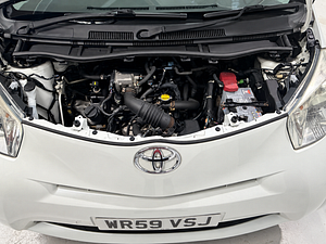 Toyota IQ thumbnail
