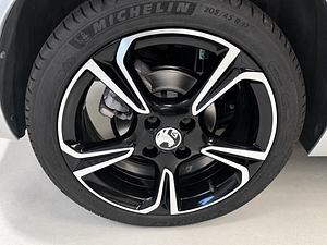 Vauxhall Corsa thumbnail