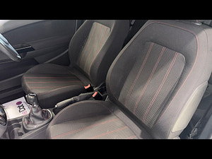 Vauxhall Corsa thumbnail