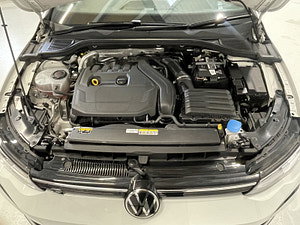 Volkswagen Golf thumbnail