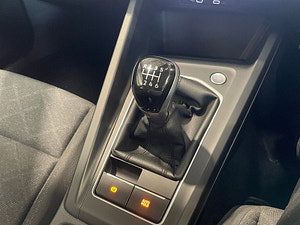 Volkswagen Golf thumbnail
