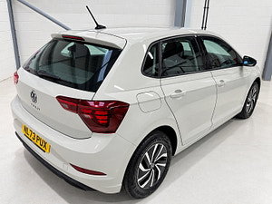 Volkswagen Polo thumbnail