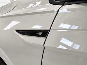 Volkswagen Polo thumbnail