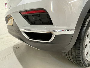 Volkswagen T-Roc thumbnail