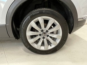 Volkswagen T-Roc thumbnail