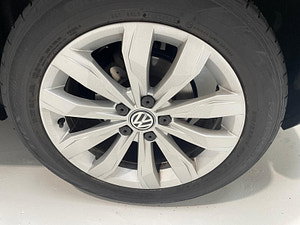 Volkswagen T-Roc thumbnail