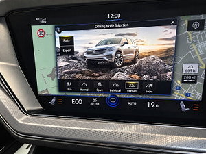 Volkswagen Touareg thumbnail