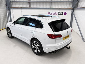 Volkswagen Touareg thumbnail