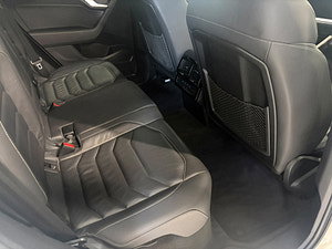 Volkswagen Touareg thumbnail