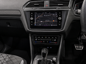 Volkswagen Tiguan thumbnail