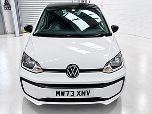 Volkswagen up! thumbnail