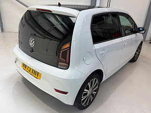Volkswagen up! thumbnail