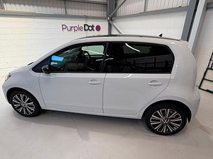 Volkswagen up! thumbnail