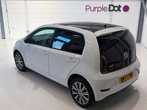 Volkswagen up! thumbnail