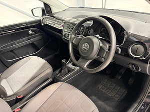 Volkswagen up! thumbnail