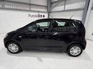 Volkswagen up! thumbnail