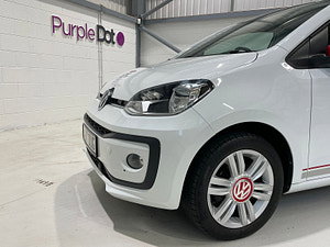 Volkswagen up! thumbnail