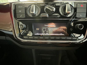 Volkswagen up! thumbnail