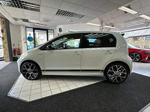Volkswagen up! thumbnail