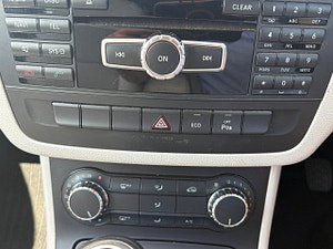 Mercedes-Benz B Class thumbnail