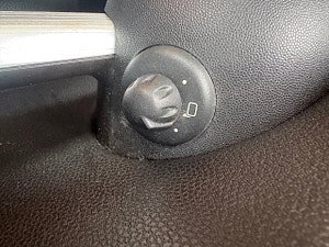 MINI Hatch thumbnail