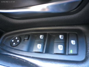BMW 3 Series thumbnail