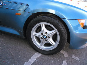 BMW Z3 thumbnail