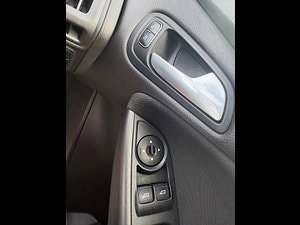 Ford Focus thumbnail