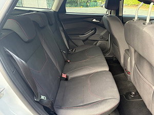 Ford Focus thumbnail