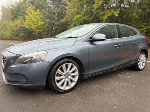 Volvo V40 thumbnail