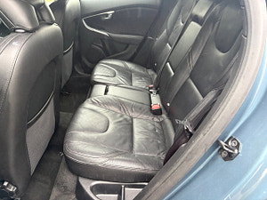 Volvo V40 thumbnail