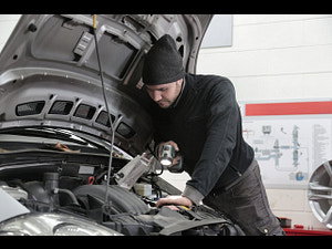 Volvo V40 thumbnail