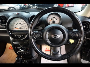 MINI Countryman thumbnail