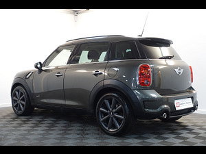 MINI Countryman thumbnail