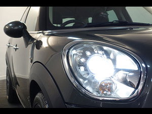 MINI Countryman thumbnail