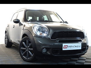 MINI Countryman thumbnail