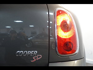 MINI Countryman thumbnail