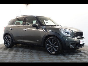 MINI Countryman thumbnail