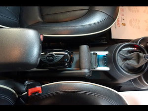 MINI Countryman thumbnail