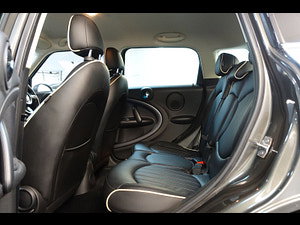 MINI Countryman thumbnail