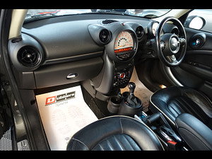 MINI Countryman thumbnail
